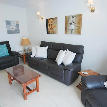 Vila Puerto Del Carmen Sleeps 6 With Pool *