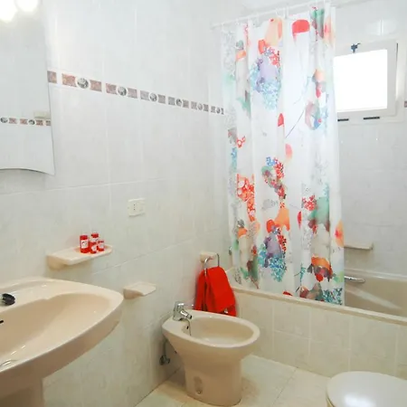 Puerto Del Carmen Sleeps 6 With Pool * Пуерто-дель-Кармен