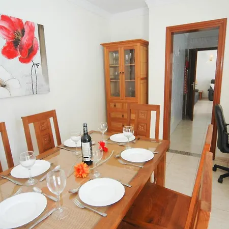 Puerto Del Carmen Sleeps 6 With Pool Пуерто-дель-Кармен